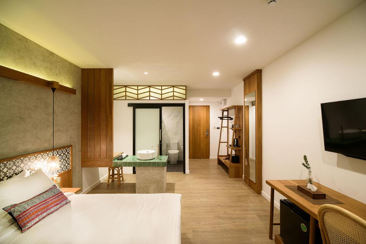 Himku Hotel - Adult Only Чиангмай Экстерьер фото